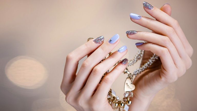 Mới Toanh! Những Xu Hướng Đặt Tên Nails Hay Nhất Năm 2024