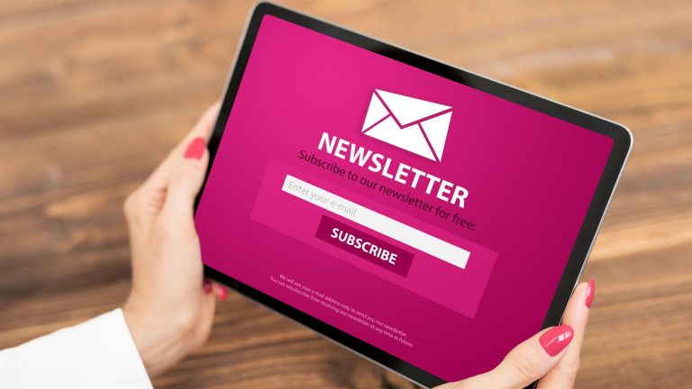 Top 10 Mẫu SMS Marketing Hiệu Quả Cho Tiệm Nail Mới Mở