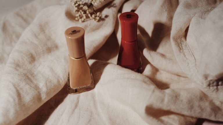 TOP 20+ Tên Tiệm Nail Hay Mang Lại May Mắn Và Tài Lộc