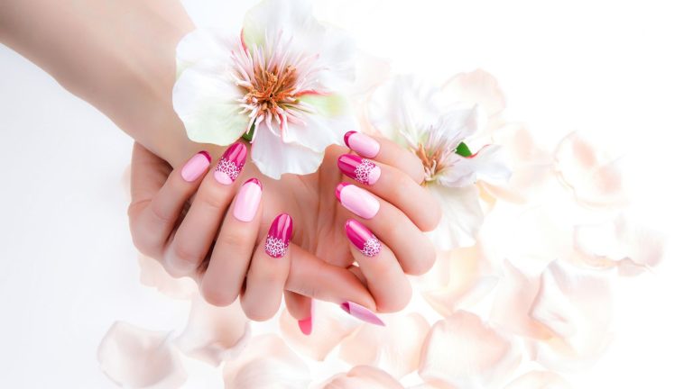 Chủ Tiệm Nail Mỹ Đang Giấu Bạn Điều Gì Về Quản Lý Kinh Doanh Online?